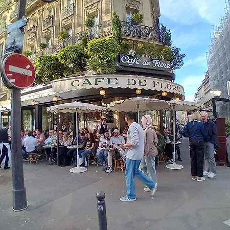 Apartment Le Marais,center ,5 Minute Eiffel Tour And Louvre Meusm ,1 Mins Metro *